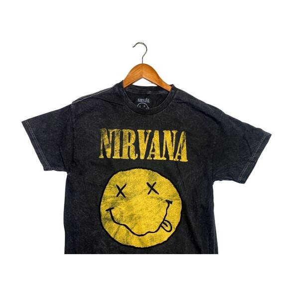 Nirvana Vintage Style Smile Back Short Sleeve Unisex T Shirt Crew Neck L Black - Picture 3 of 15